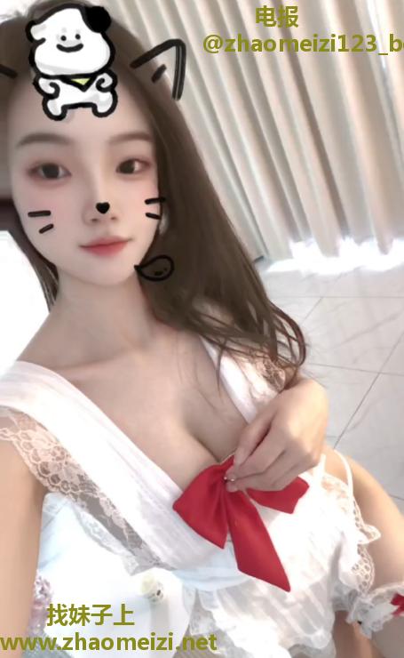 浦东纯欲女友感芹芹