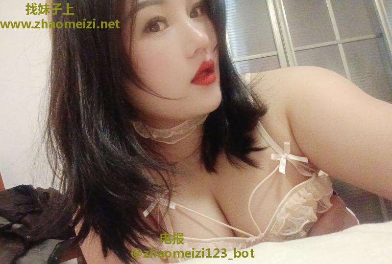 大胸熟女妹