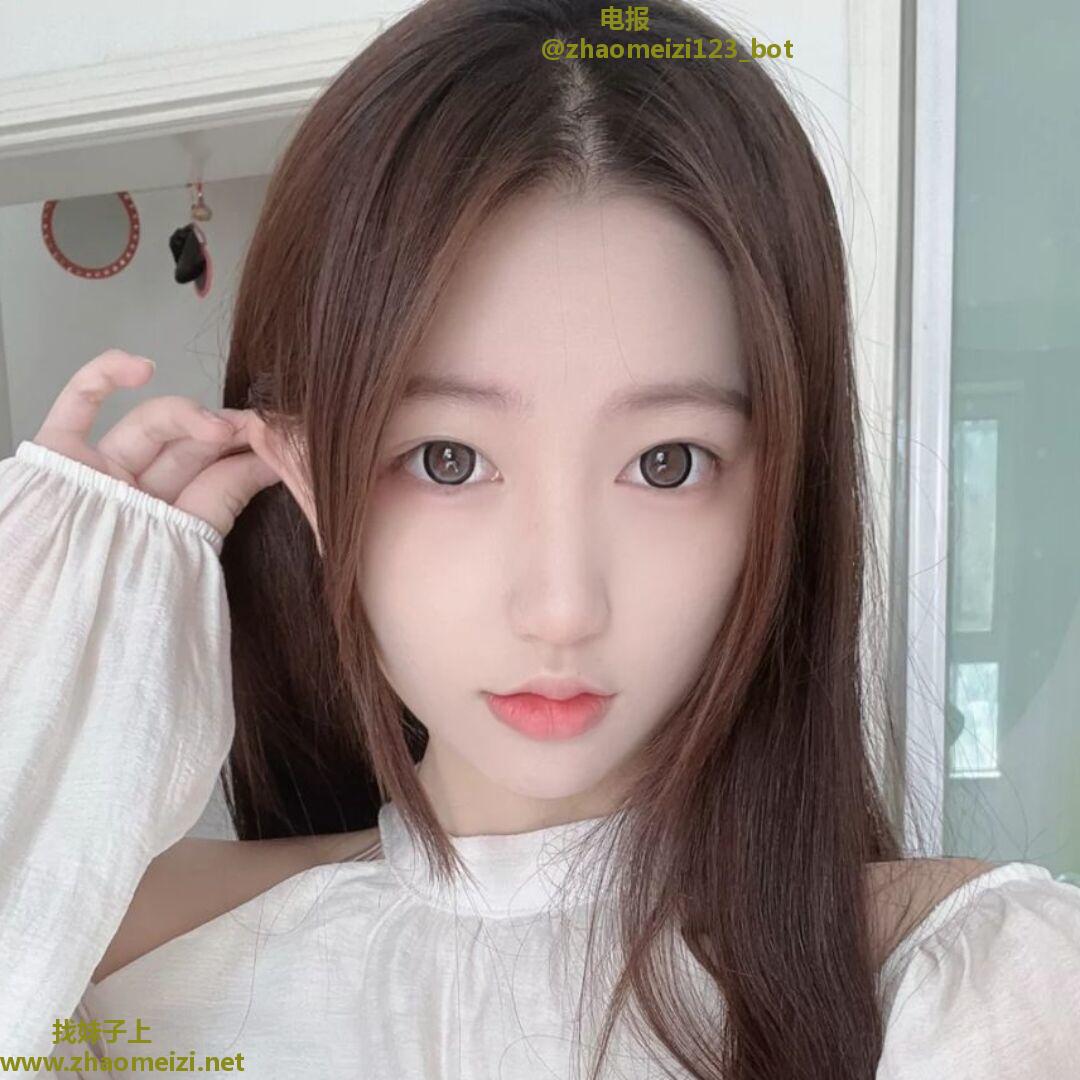 清纯妹子初下海