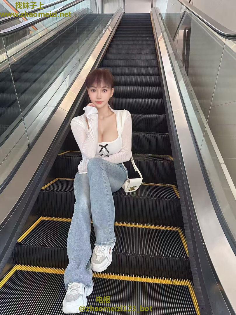 骚货离异少妇