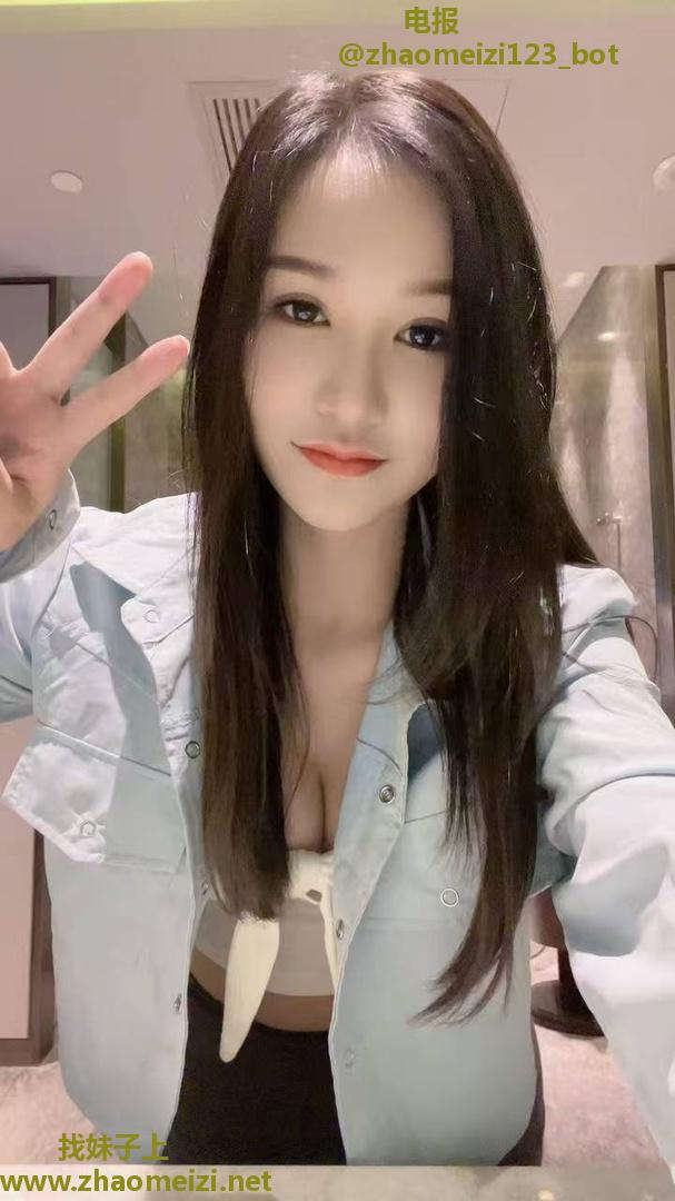 玄武身材火辣嫩妹
