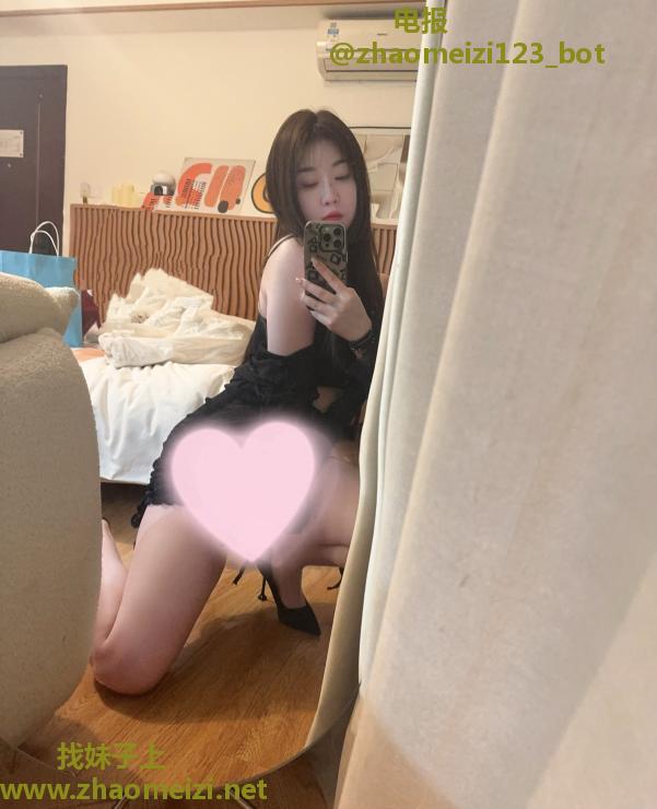肉感风骚大屁股