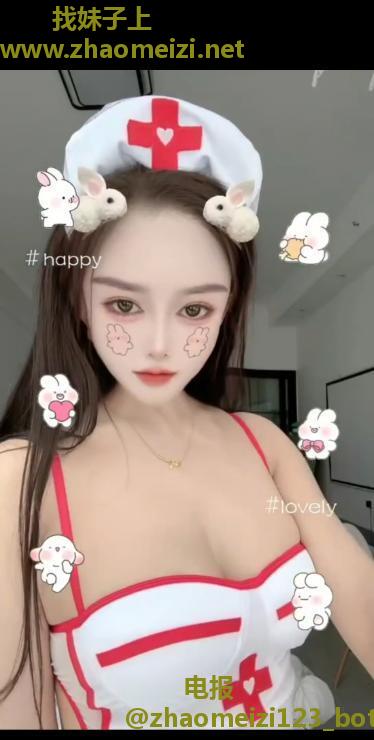 湿吻性感御姐