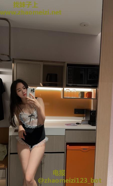 个人老师娜美在坪洲