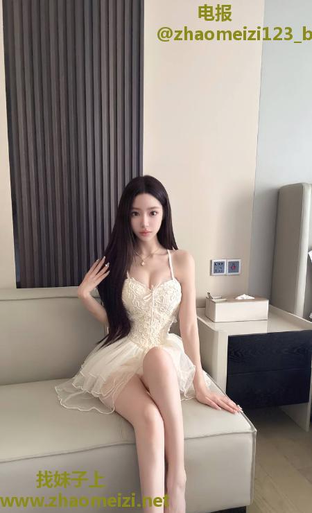 福田甜美颜值嫩妹