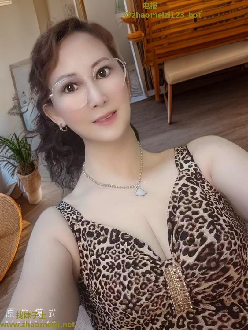 罗湖风骚少妇岚姐
