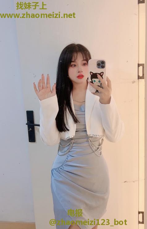 JK制服软妹子