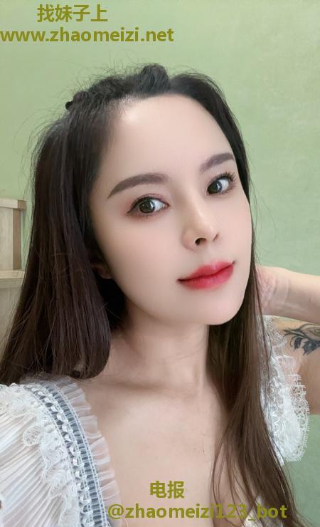 性感少妇诺兰