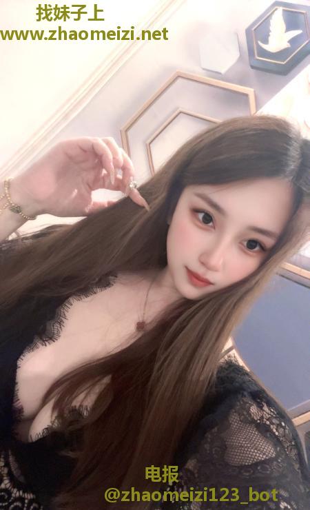 白云舌吻女神婷婷