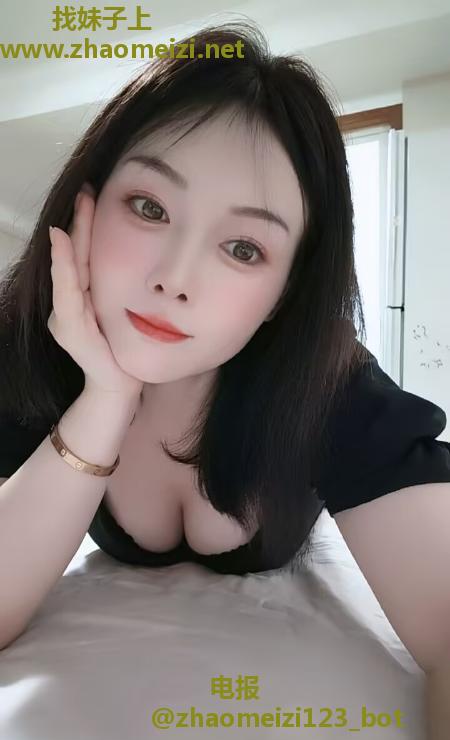 白嫩美乳嫩姝