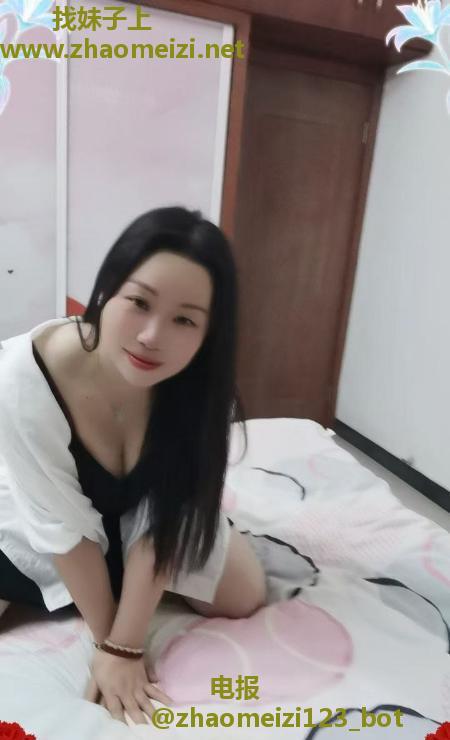 新建丰满大胸少妇