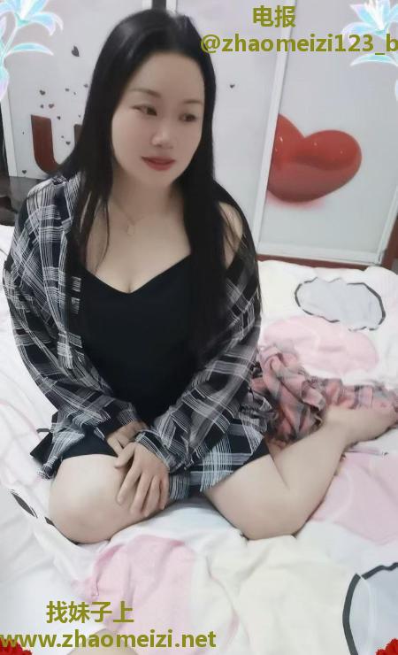 新建丰满大胸少妇