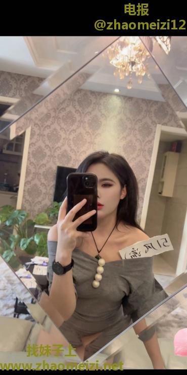 江宁魔鬼身材小骚货