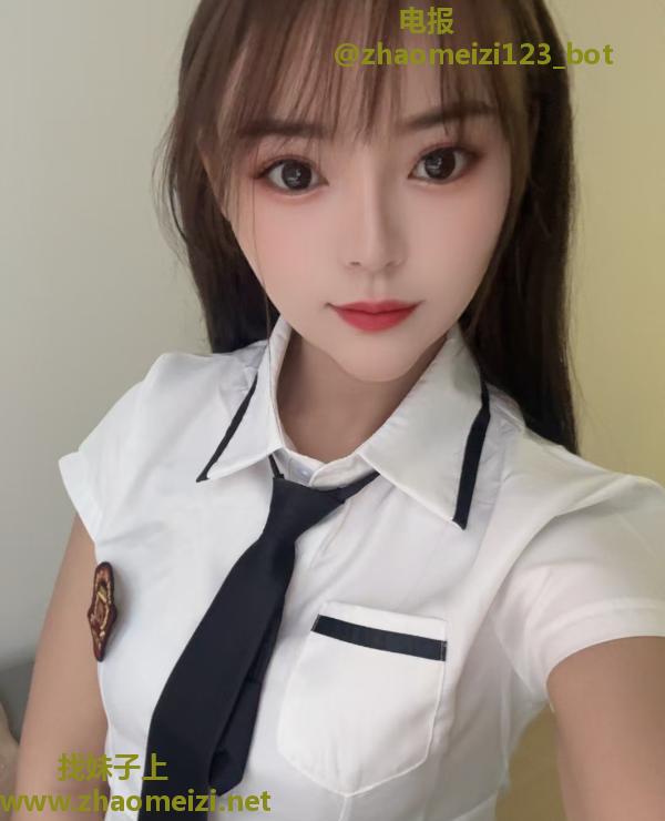 白云嫩妹婷婷