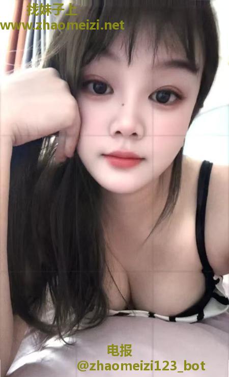 丰满美眉不输瘦