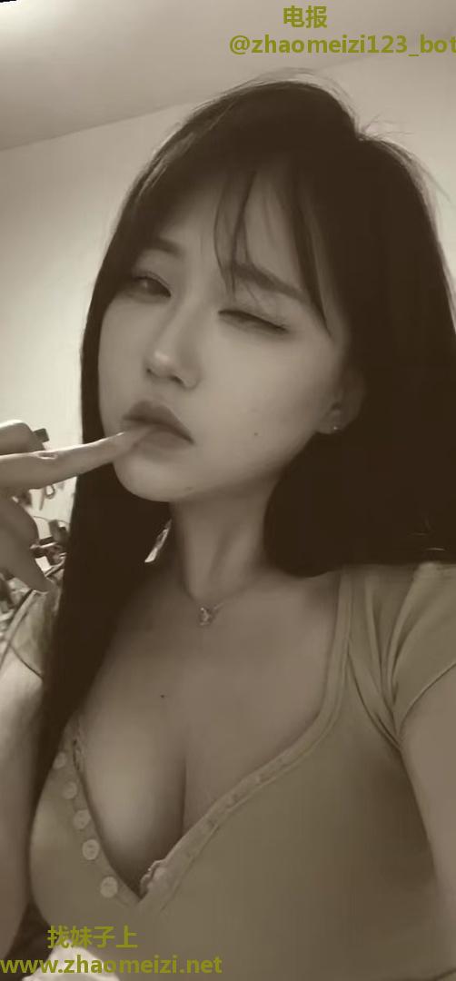 镜湖性感丰满诱惑骚妹