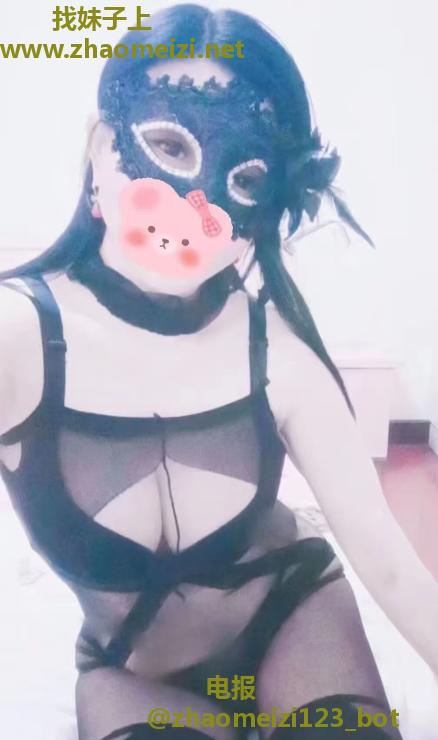 服务型大胸姐姐