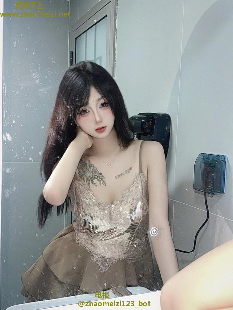 肉肉女孩最可爱😍 