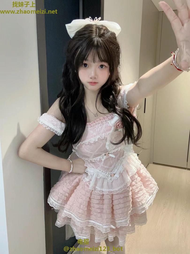 小嫩鸡下面包裹感很强