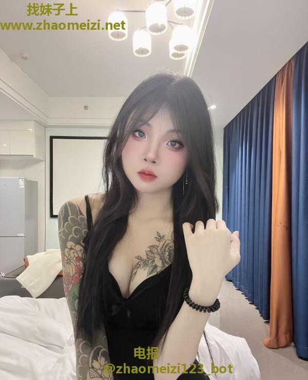 南开纹身妹婉瑢