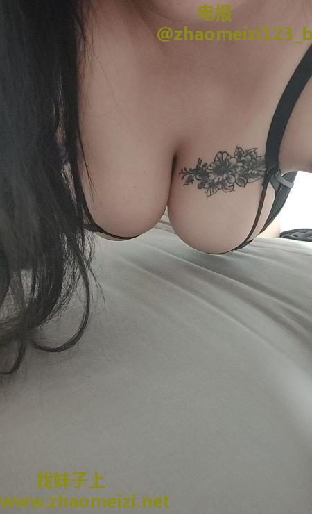 服务系熟女口爆