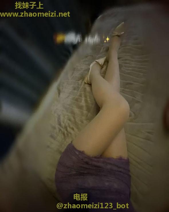 新街口美艳御姐鹿小姐