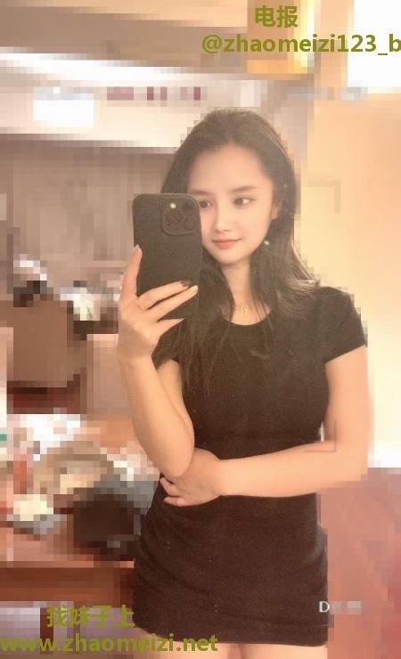 性感制服小妹真真