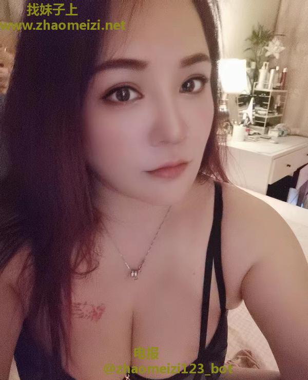 玄武门E罩杯熟女
