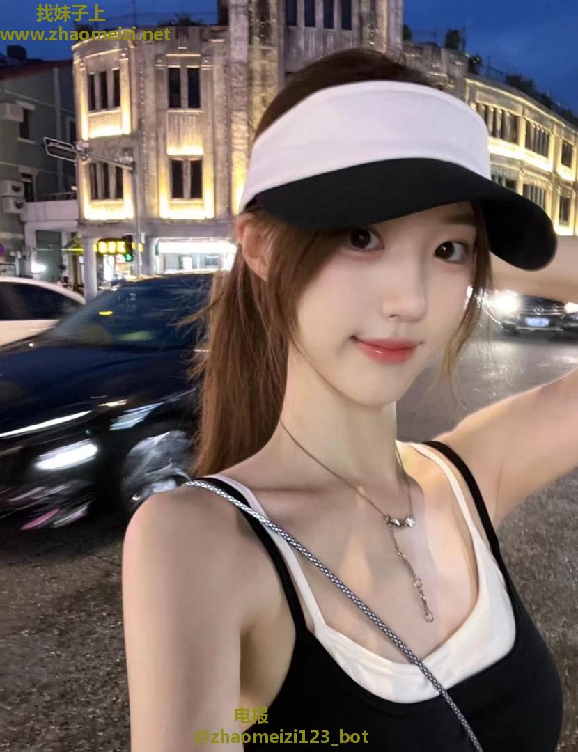 东莞东城身材颜值高小姐姐