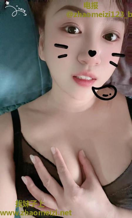 放得开的少妇