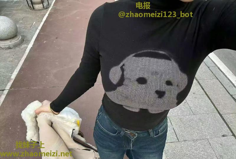 短发小少妇小慧