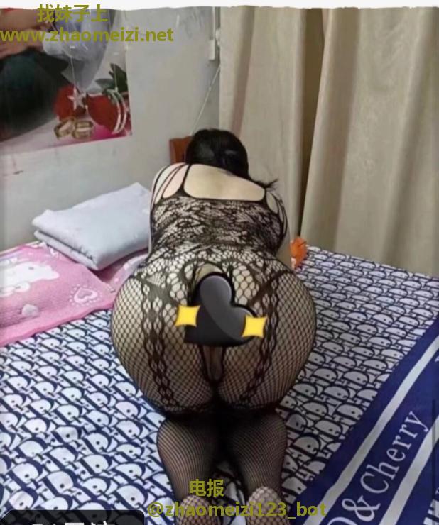 可角色扮演的便宜少妇