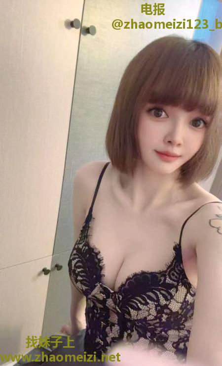 白云小小 