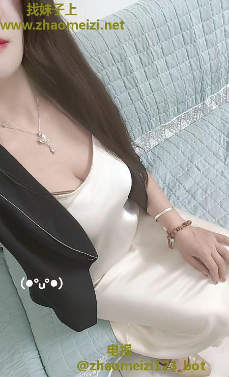 巨乳F罩杯沐瑾