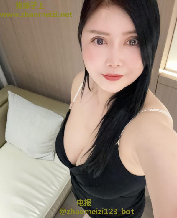 莞式服务大奶