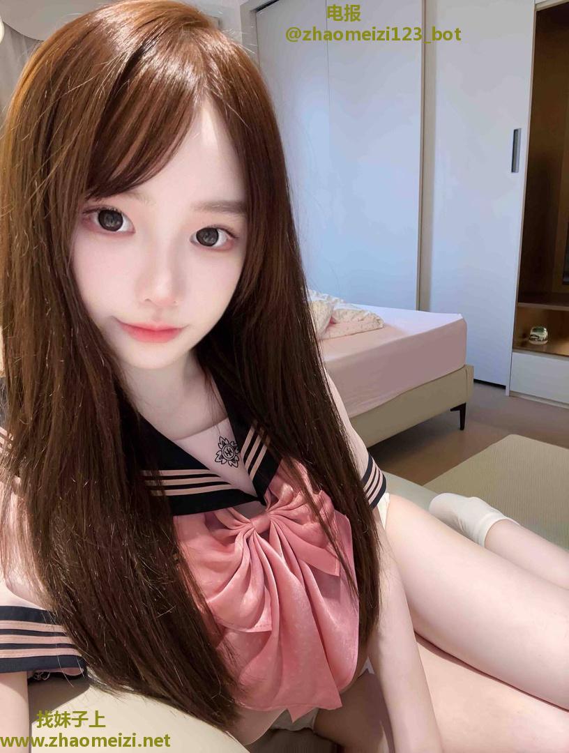 清纯反差多汁妹妹