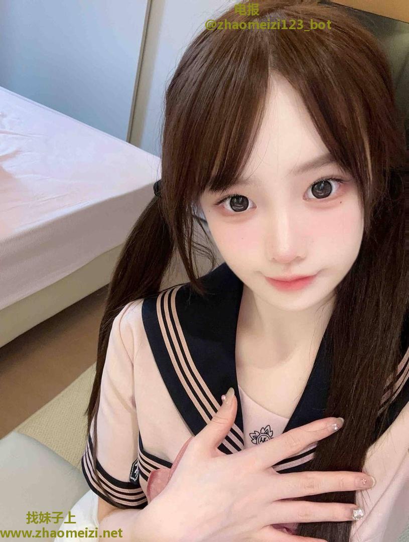 清纯反差多汁妹妹