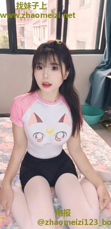 风骚大胸小少妇媛媛