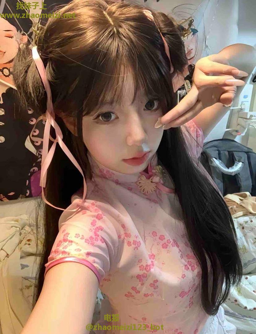 宝安清纯反差兼职小妹