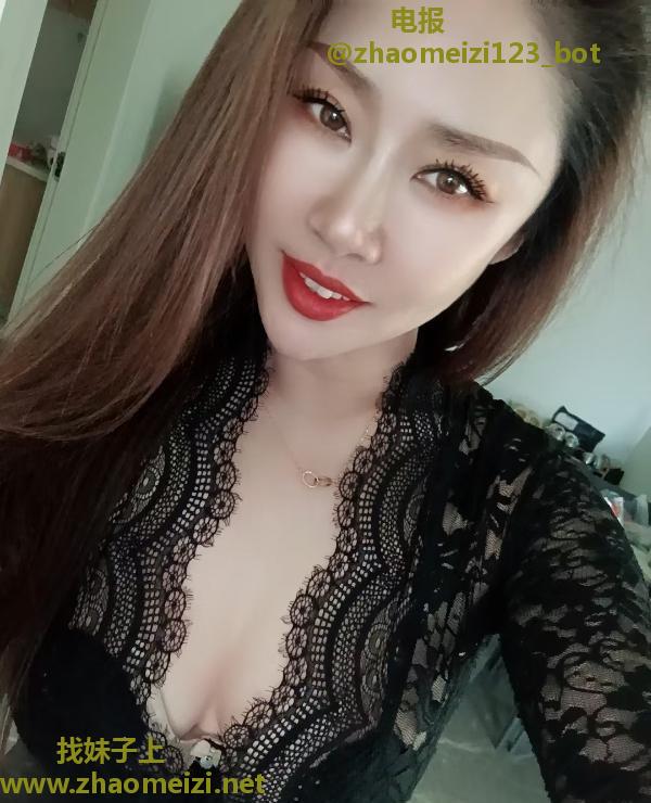挺有感觉的熟女