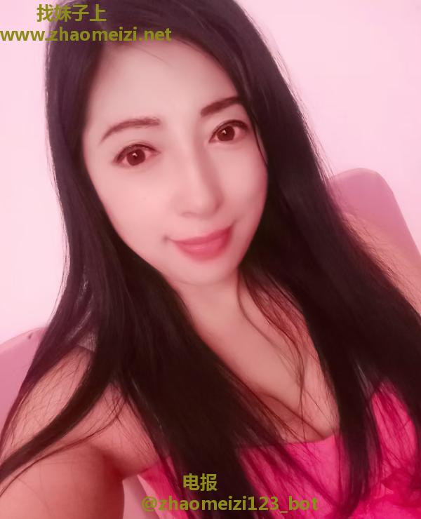大奶泄火熟女