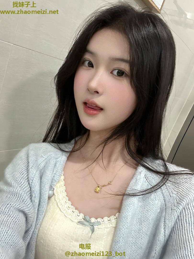 反差婊大学生