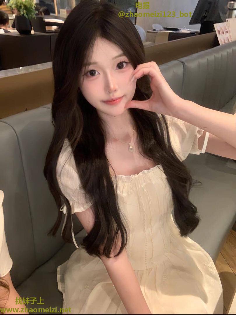 可爱清纯小妹