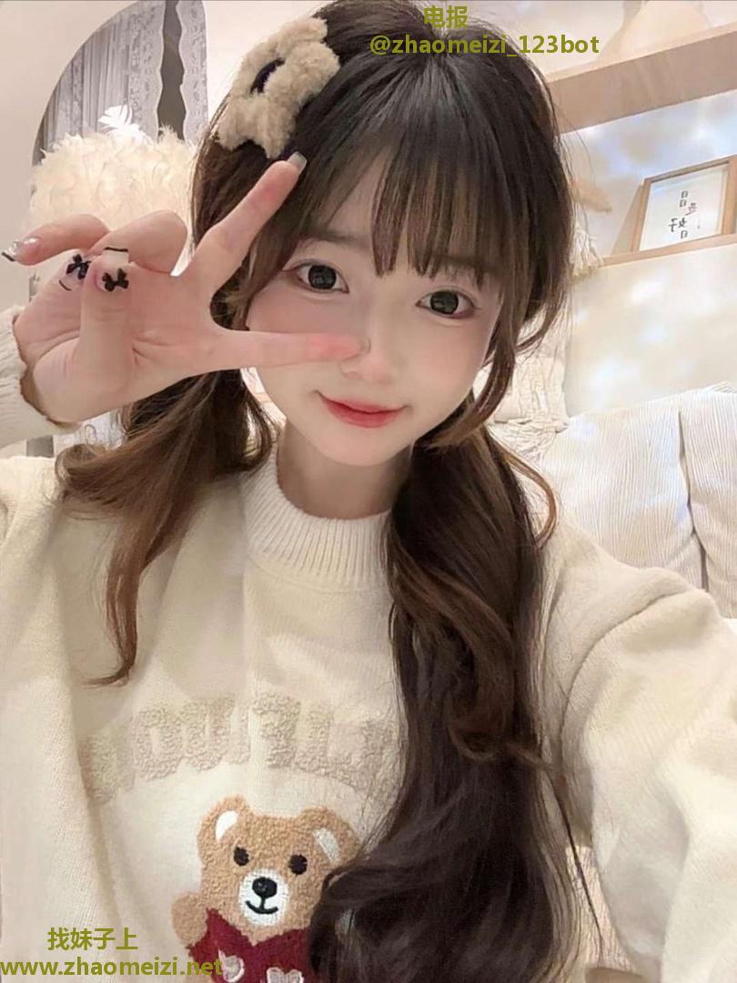 西湖刚毕业纯情女高