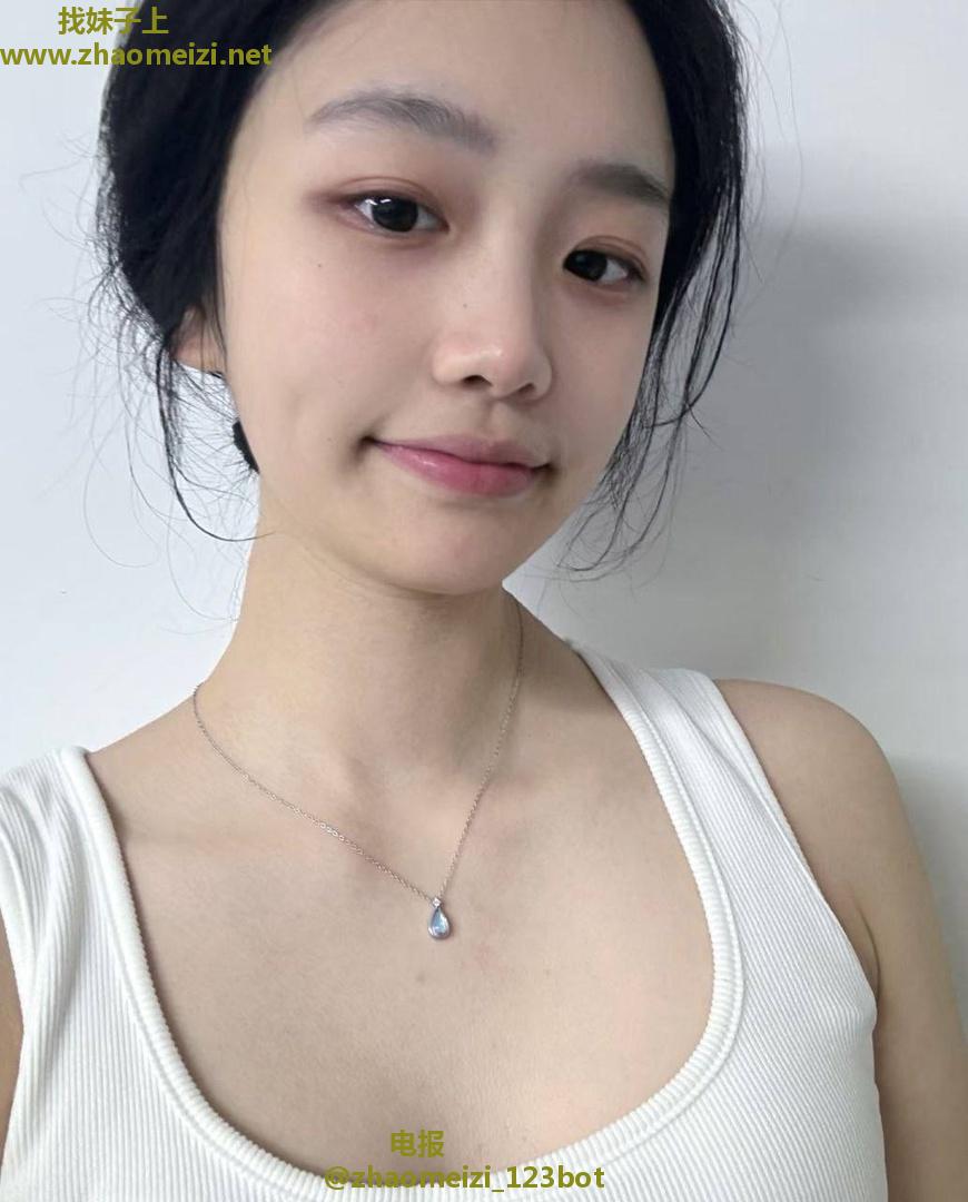 闵行超清纯学妹