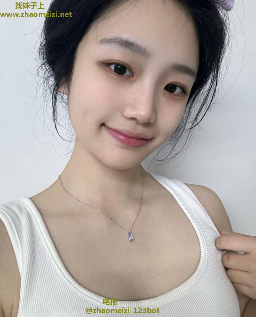 闵行超清纯学妹