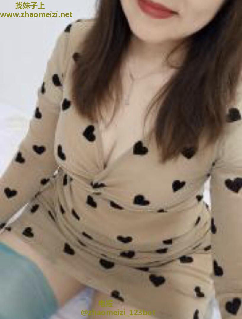 晓港性价比熟女思思 
