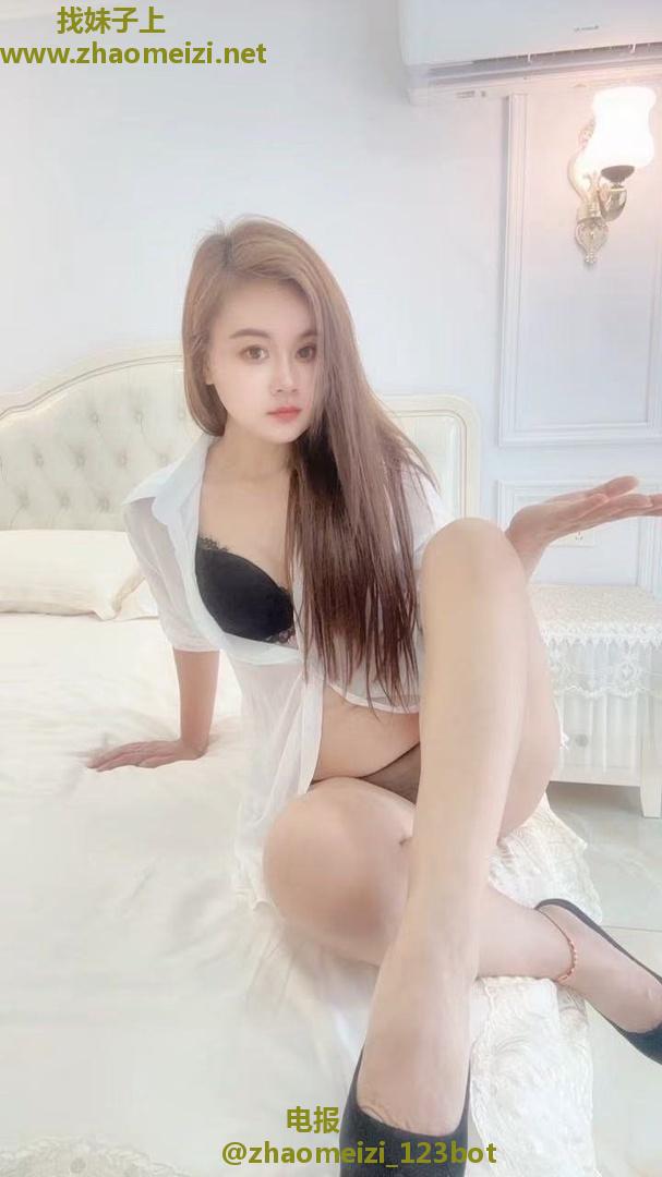大奶兼职少妇