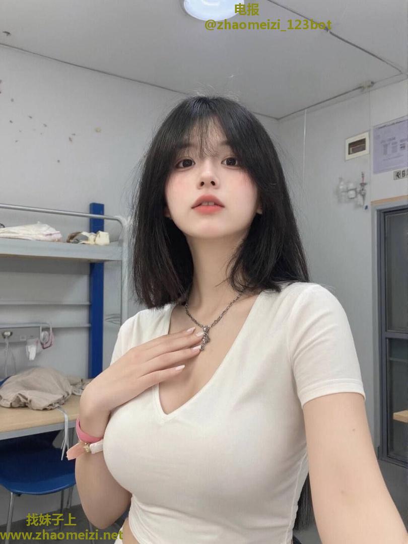 成都骚浪嫩妹