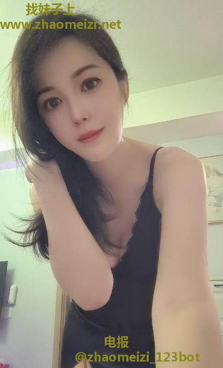 成都天府大长腿依灵